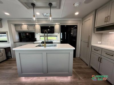 2026 Brinkley Model Z - Photo 26