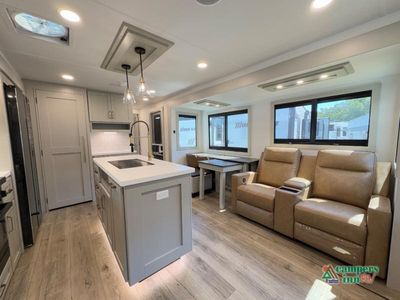2026 Brinkley Model Z - Photo 16