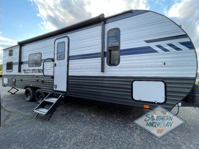 2023 Gulf Stream Conquest Ultra Lite - Photo 1