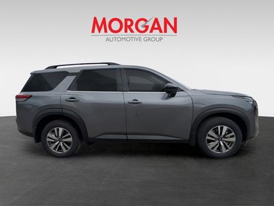2026 Nissan Pathfinder — side profile view