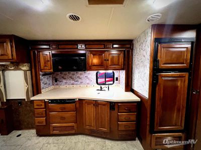 2012 Tiffin Allegro — photo 16 view