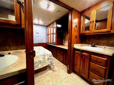 2012 Tiffin Allegro — photo 35 view