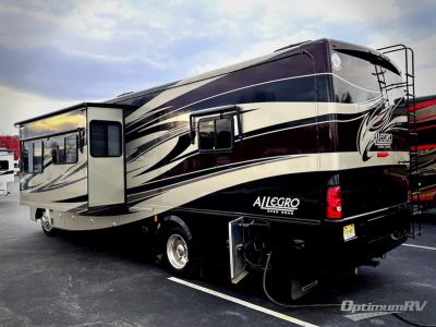 2012 Tiffin Allegro — photo 44 view