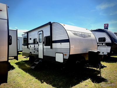 2022 Gulf Stream Kingsport Ultra Lite - Photo 1