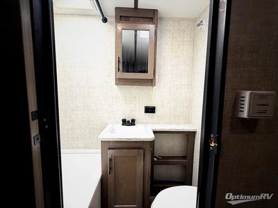 2022 Gulf Stream Kingsport Ultra Lite - Photo 9
