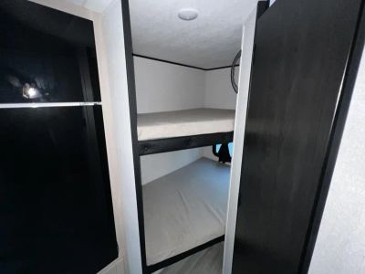 2026 Jayco PROWLER - Photo 11