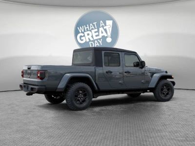 2026 Jeep Gladiator — detail view