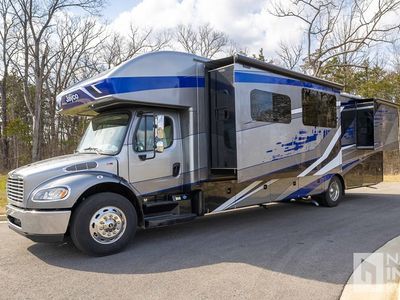 2023 Jayco Seneca — interior view