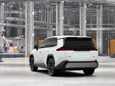 2026 Toyota RAV4 - Photo 9