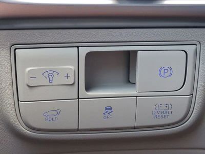 2026 Hyundai TUCSON HYBRID — photo 30 view