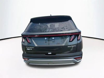 2026 Hyundai TUCSON HYBRID — engine compartment view