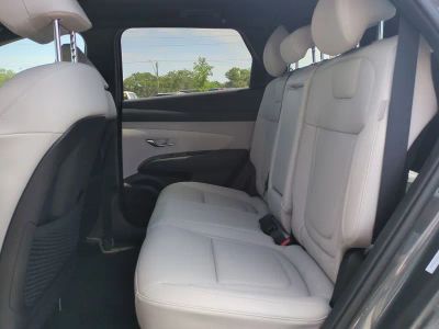 2026 Hyundai TUCSON HYBRID — photo 16 view