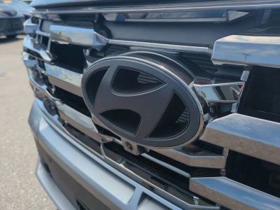 2026 Hyundai TUCSON HYBRID — photo 13 view