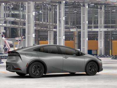 2026 Toyota Prius Plug-in Hybrid - Photo 13