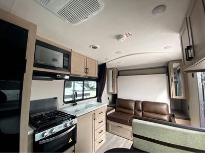 2026 Heartland Prowler — photo 15 view