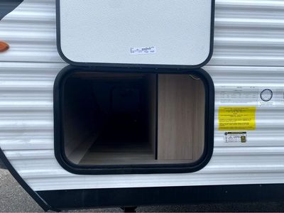 2026 Heartland Prowler — photo 9 view
