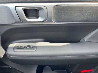 2026 Hyundai Santa Fe Hybrid - Photo 7