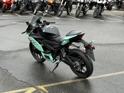 2026 Yamaha YZFR3ATGR - Photo 5