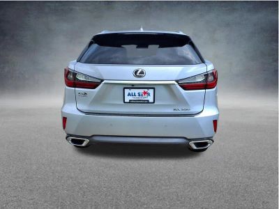 2017 Lexus RX — detail view