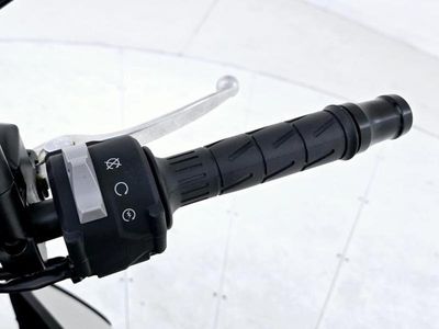 2025 Kawasaki Z900 ABS Metallic Spark Black/Metallic Carbon Gray - Photo 15