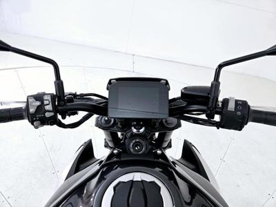 2025 Kawasaki Z900 ABS Metallic Spark Black/Metallic Carbon Gray - Photo 13