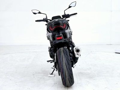 2025 Kawasaki Z900 ABS Metallic Spark Black/Metallic Carbon Gray - Photo 6