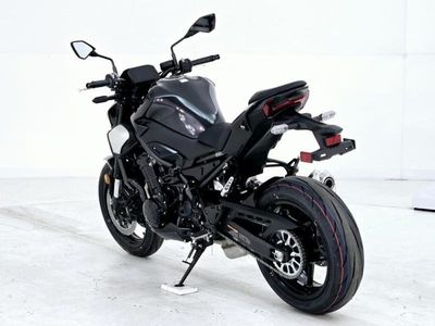 2025 Kawasaki Z900 ABS Metallic Spark Black/Metallic Carbon Gray - Photo 4