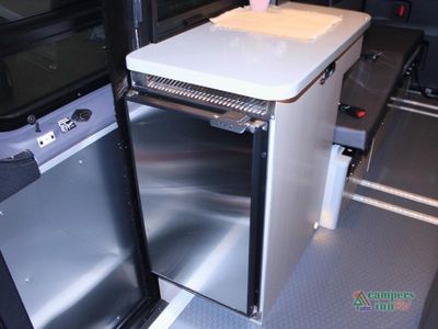 2026 Airstream Interstate - Photo 19