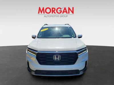2025 Honda Pilot — side profile view