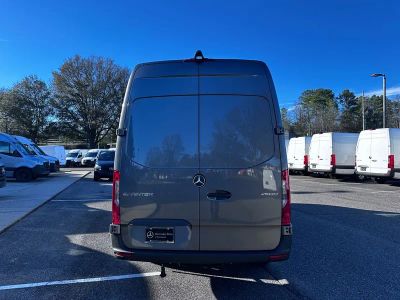 2026 Mercedes-Benz Sprinter 2500 - Photo 9