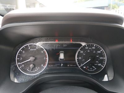 2023 Nissan Rogue — photo 14 view