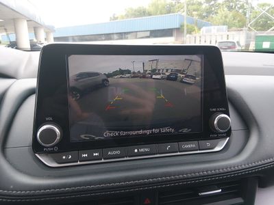 2023 Nissan Rogue — photo 16 view