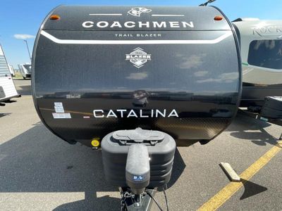2025 Coachmen RV Catalina - Photo 3