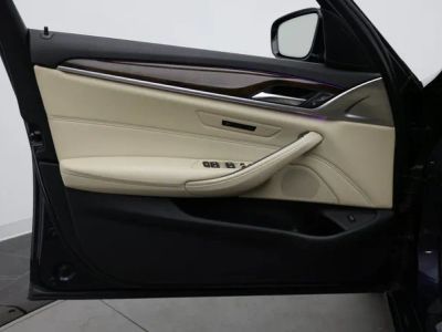 2017 BMW 5 Series — photo 9 view