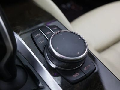 2017 BMW 5 Series — photo 18 view