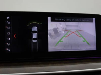 2017 BMW 5 Series — photo 20 view