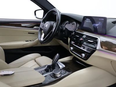 2017 BMW 5 Series — photo 39 view