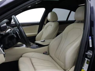2017 BMW 5 Series — photo 14 view