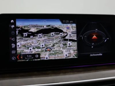 2017 BMW 5 Series — photo 25 view