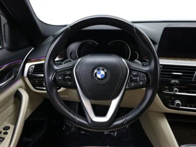 2017 BMW 5 Series — photo 30 view