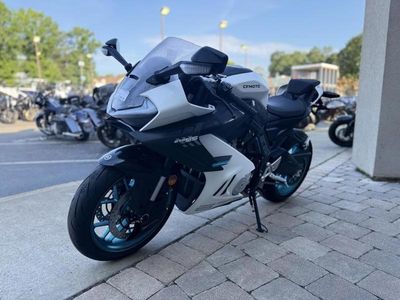 2026 CFMOTO 675SS - Photo 2