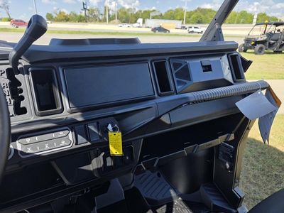 2026 Can-Am Defender XT HD11 - Photo 11