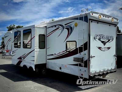 2011 Heartland Cyclone — rear three-quarter view