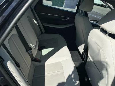2023 Hyundai Sonata — photo 18 view
