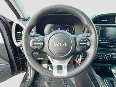2023 Kia Soul — photo 37 view