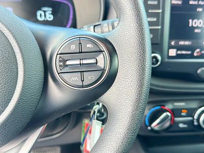 2023 Kia Soul — photo 36 view