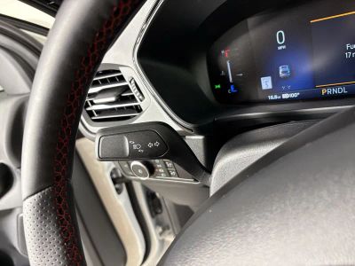 2025 Ford Escape — photo 30 view