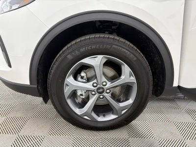 2025 Ford Escape — photo 33 view