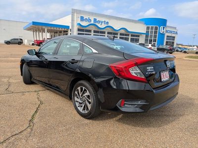 2018 Honda Civic - Photo 3