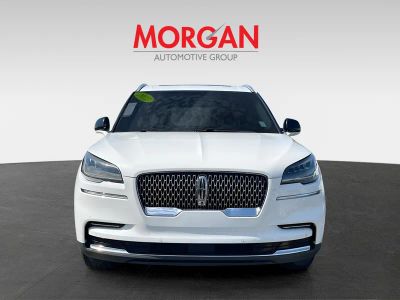 2022 Lincoln Aviator — side profile view